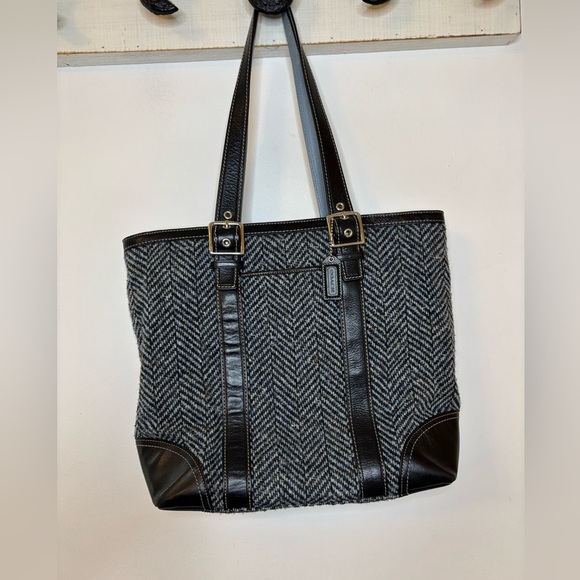 Coach Hampton Blue Black Wool Tweed Leather Trim Tote - Picture 2 of 10